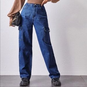 Medium oversized pants